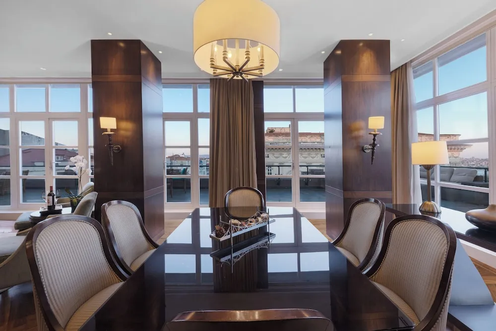 Palazzo Suite