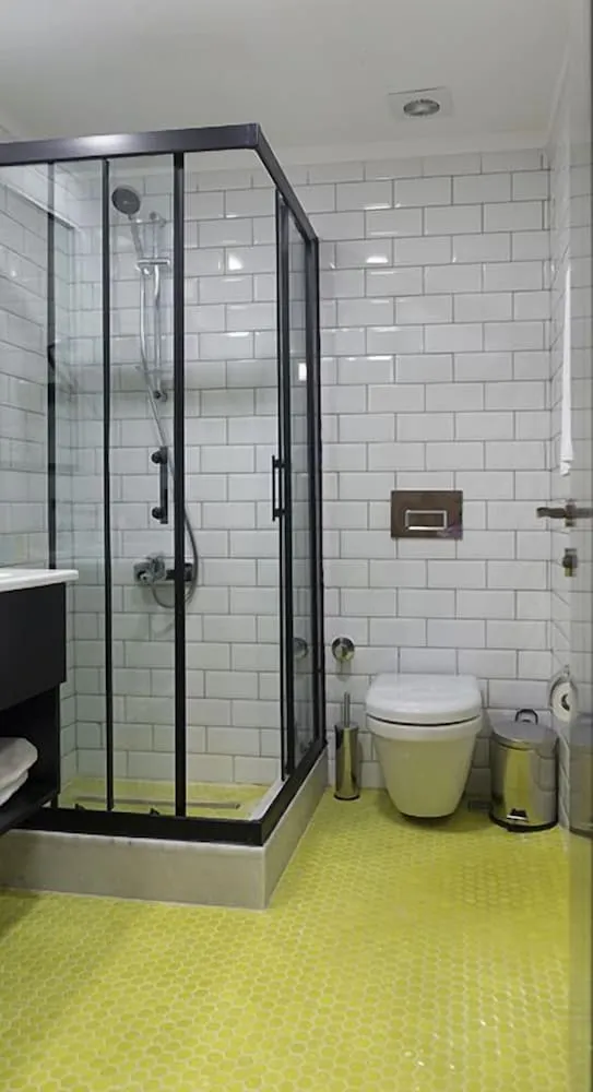 Standard Oda, 1 Çift Kişilik Yatak