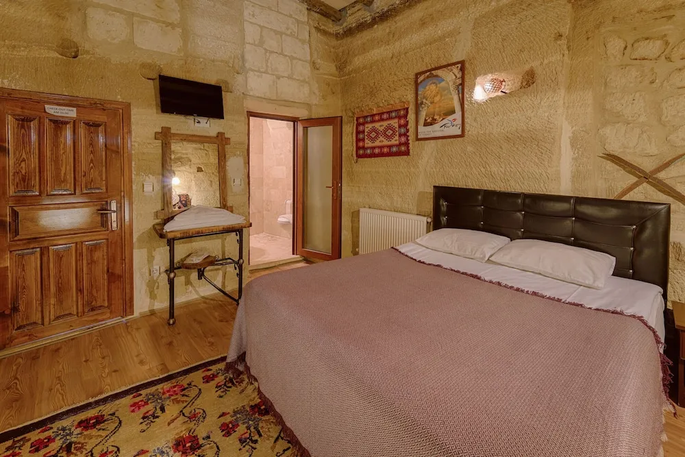 Design Tek Büyük Yataklı Oda
