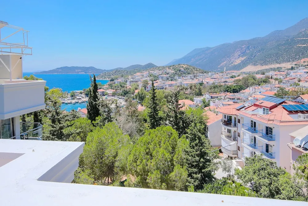 Süit, Kısmi Deniz Manzaralı