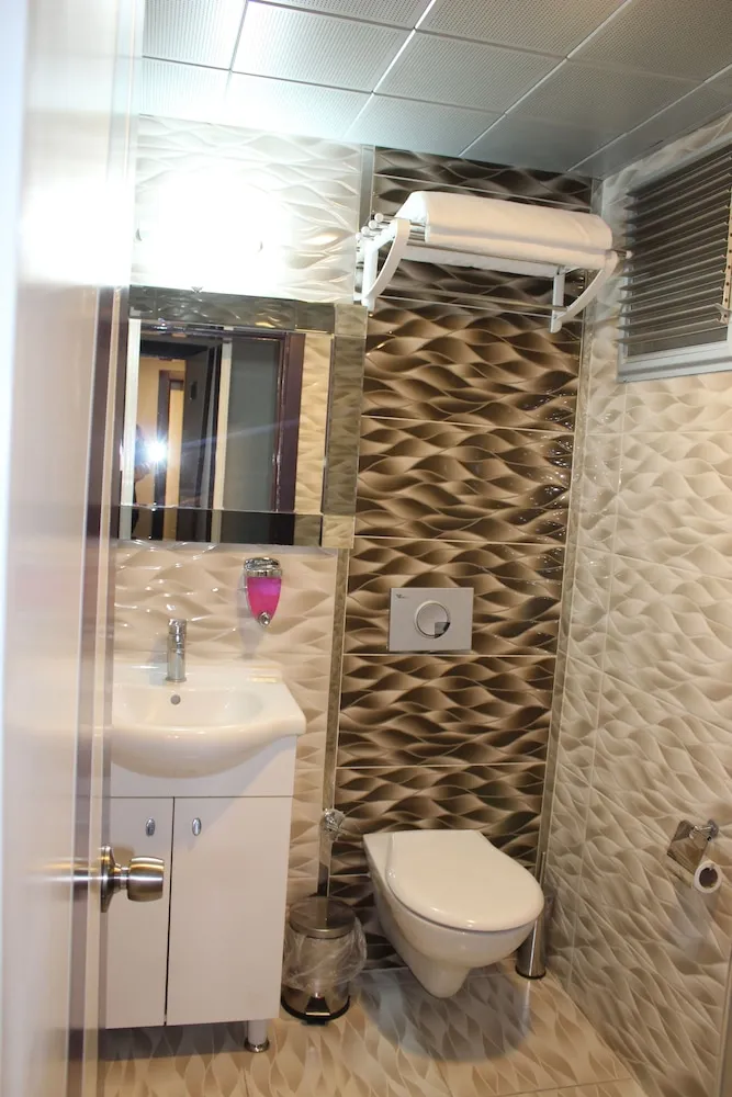 Dört Kişilik Oda, Şehir Manzaralı