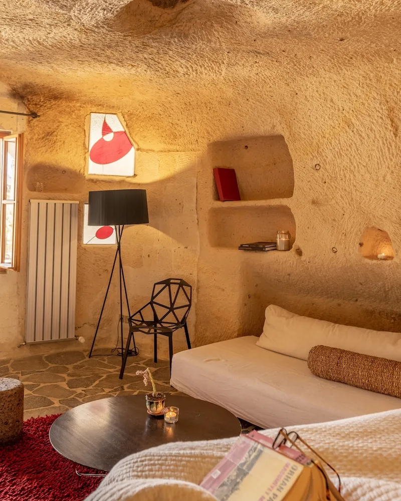 Deluxe Tek Büyük Yataklı Oda (Cave)