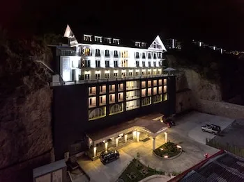 Mell Hotel