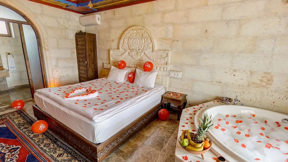 King Room with Jacuzzi