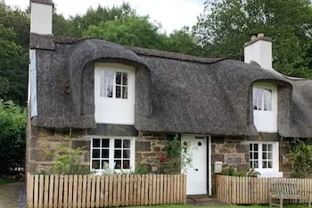 a Fairytale Thatched Highland Cottage