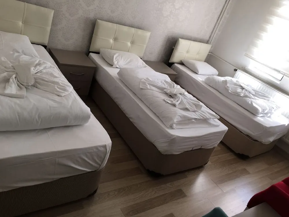 Standard Dört Kişilik Oda