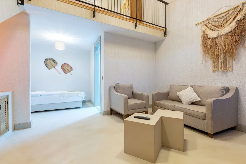LOFT SUITE ROOM