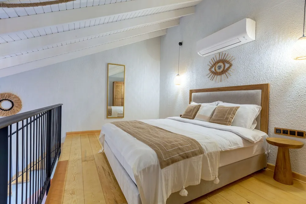 LOFT SUITE ROOM