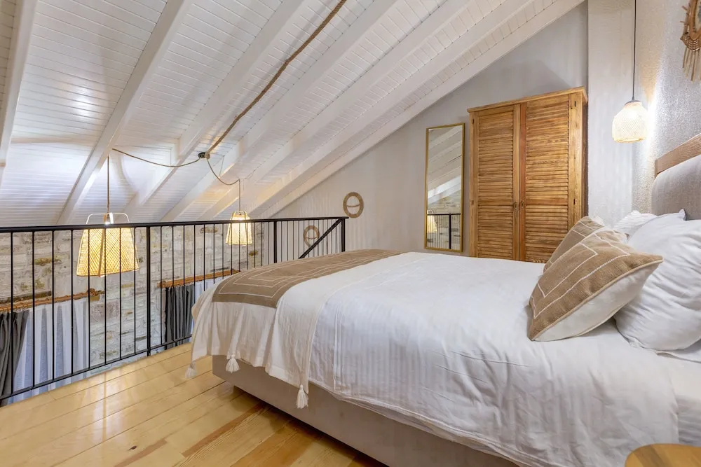 LOFT SUITE ROOM BALCONY