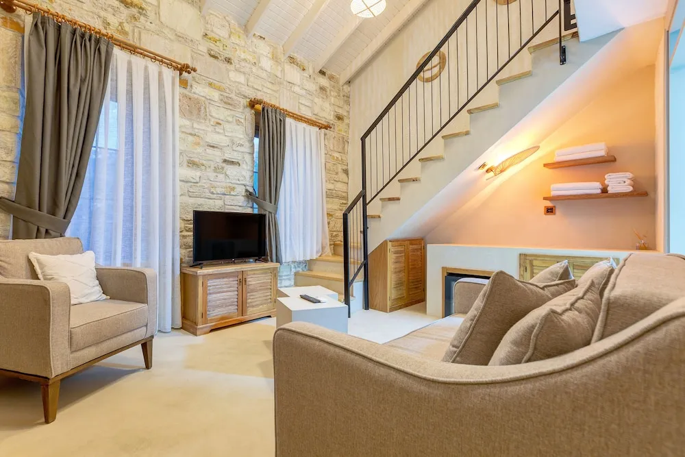 LOFT SUITE ROOM BALCONY