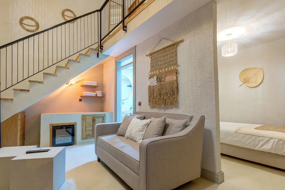 LOFT SUITE ROOM BALCONY