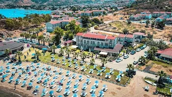 Navalia Otel