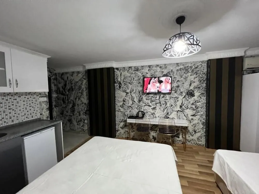 Elite Stüdyo, Sigara İçilebilir, Şehir Manzaralı