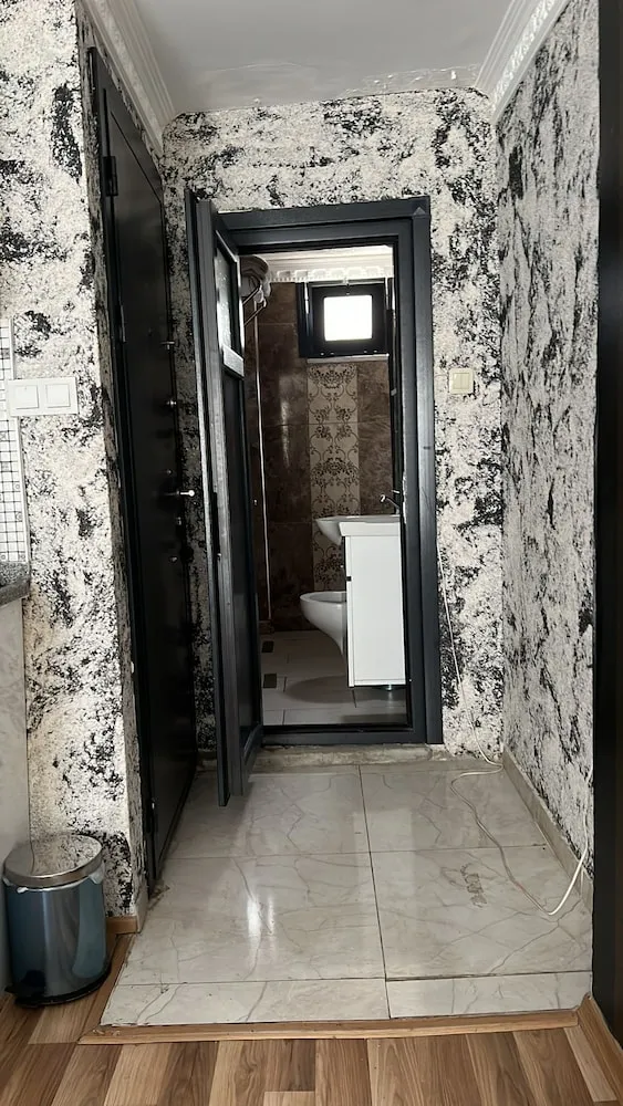 Elite Stüdyo, Sigara İçilebilir, Şehir Manzaralı