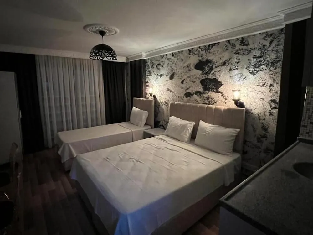 Elite Stüdyo, Sigara İçilebilir, Şehir Manzaralı