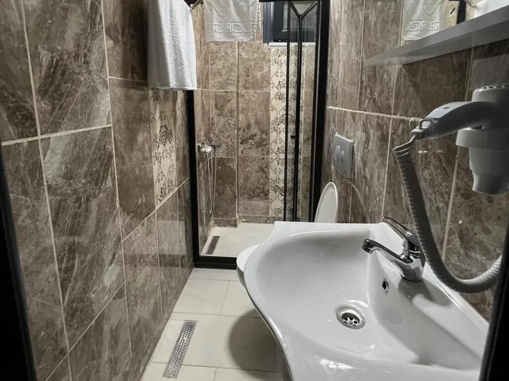 Elite Stüdyo, Sigara İçilebilir, Şehir Manzaralı