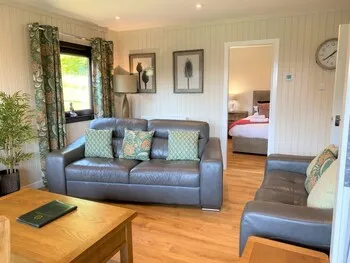 Birch Lodge 21 With Hot Tub, Newton Stewart