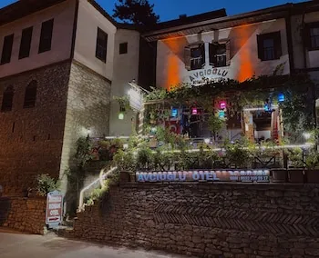 Avcıoğlu Konak Otel