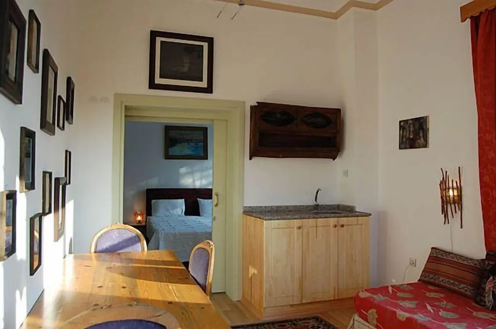 Süit, Balkon
