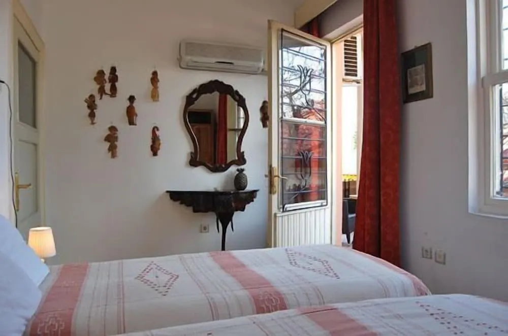 Süit, Balkon