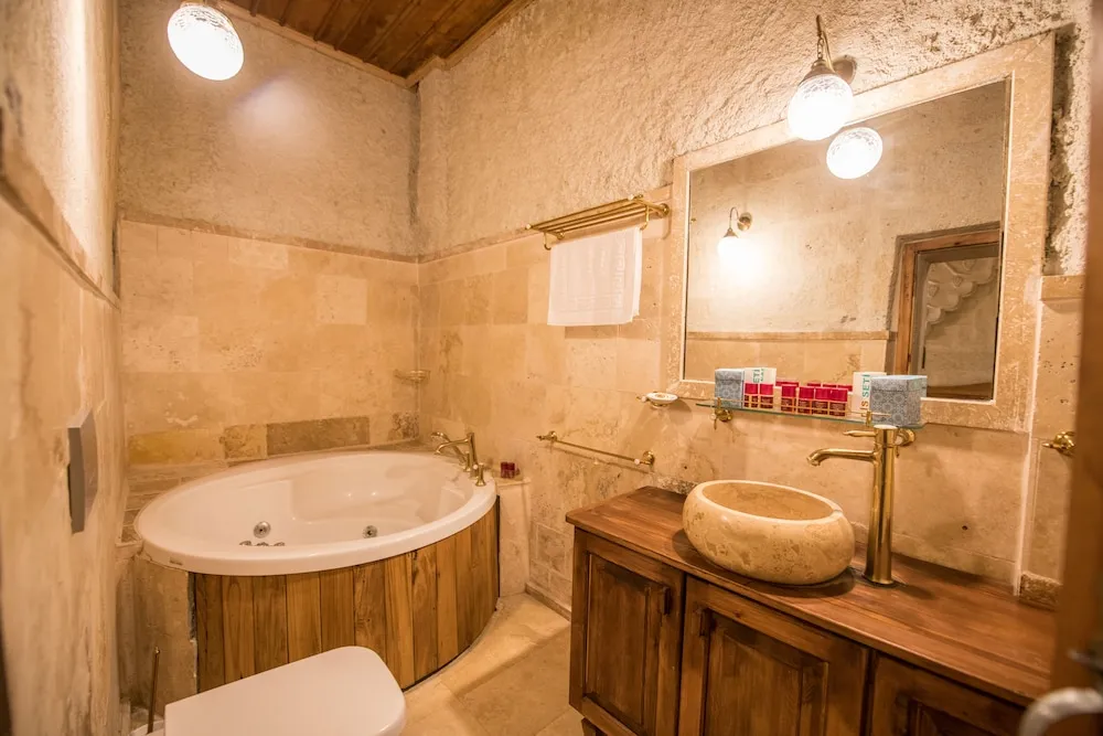 Deluxe Double Stone Room with spa bath