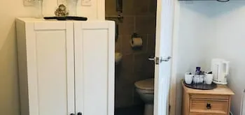 Lochside Guest House