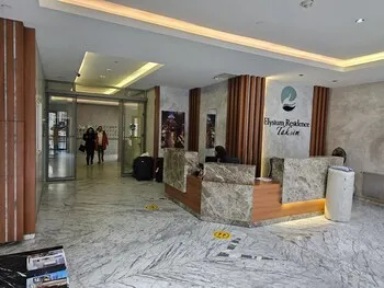Taksim'de havuzlu mükemmel rezidans