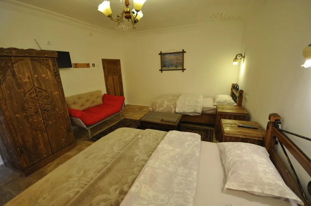 Luxury Üç Kişilik Oda