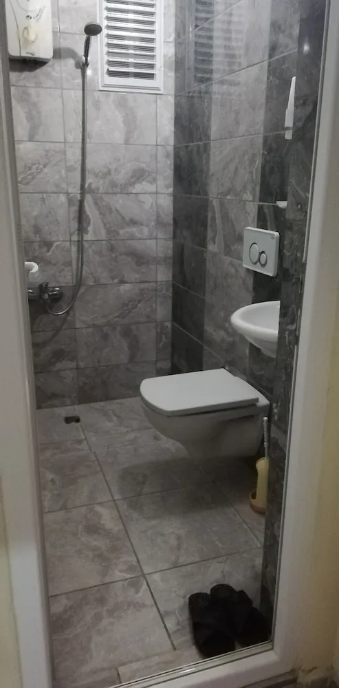Classic Tek Büyük veya İki Ayrı Yataklı Oda