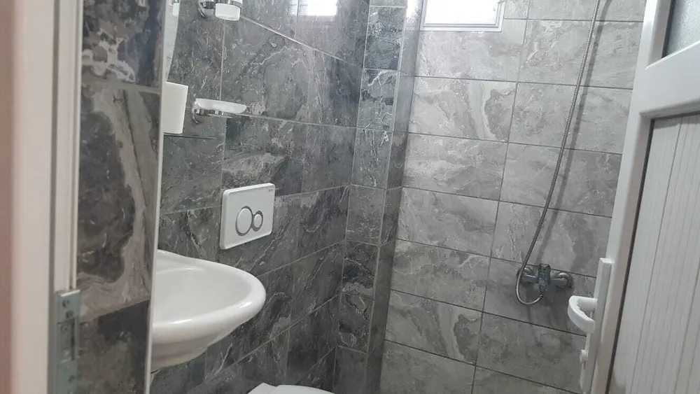 Classic Tek Büyük veya İki Ayrı Yataklı Oda