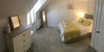 Ardentorrie Holiday Home
