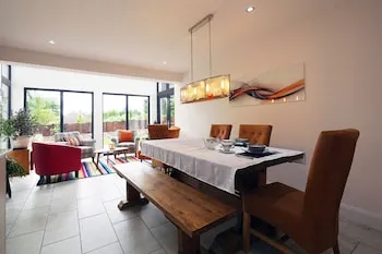 Pinewood Cottage