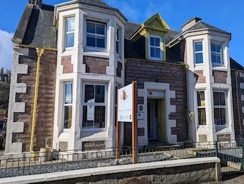 The Coo's Guest House