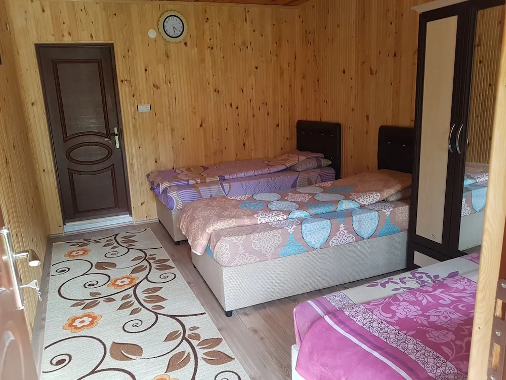 Classic Üç Kişilik Oda