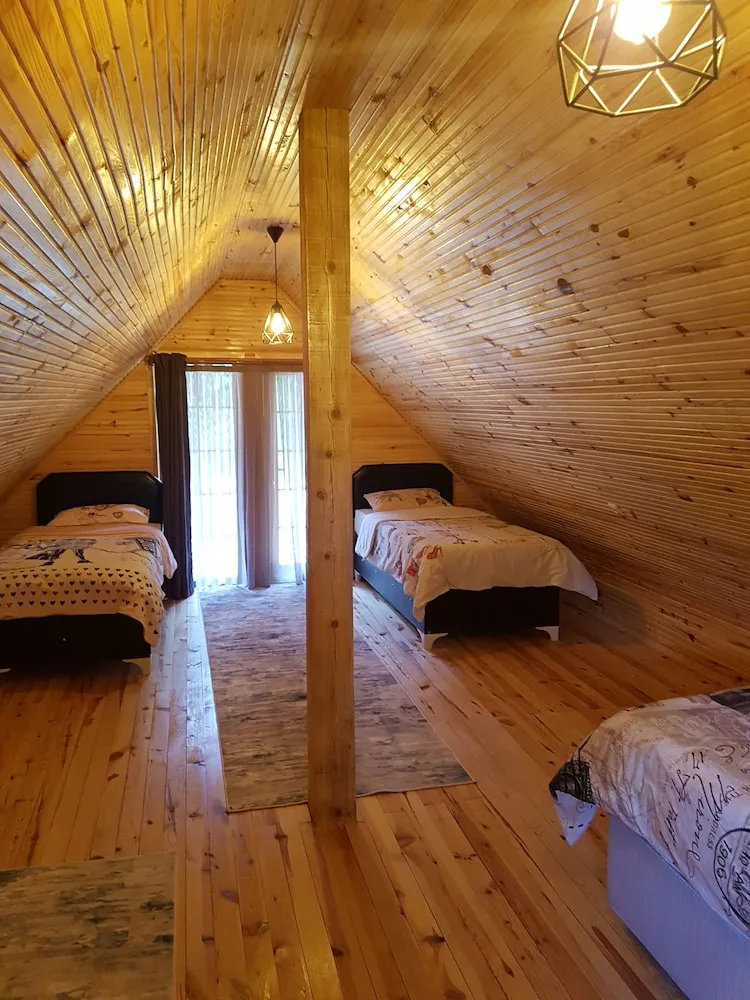Grand Dağ Evi, 1 Yatak Odası, Balkon, Bahçe Manzaralı