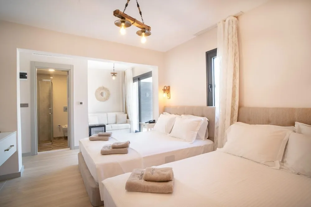 Design Tek Büyük veya İki Ayrı Yataklı Oda