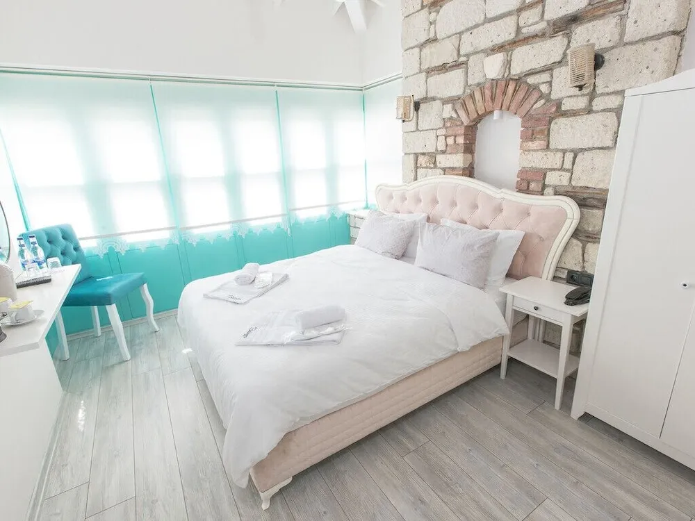 Superior Oda, Bahçe Manzaralı