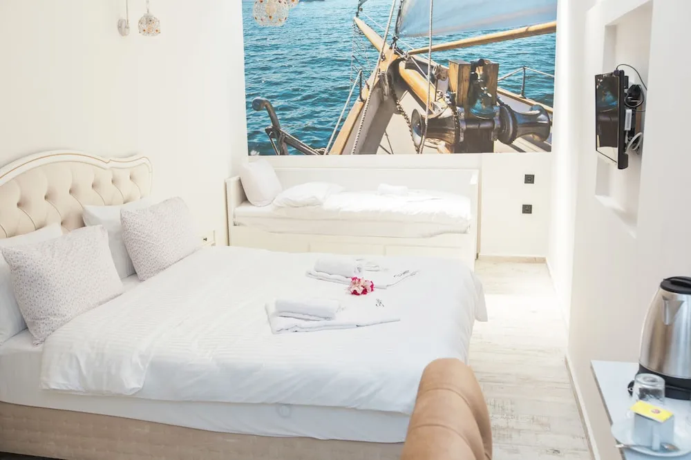 Standard Triple Room, Basement Floor