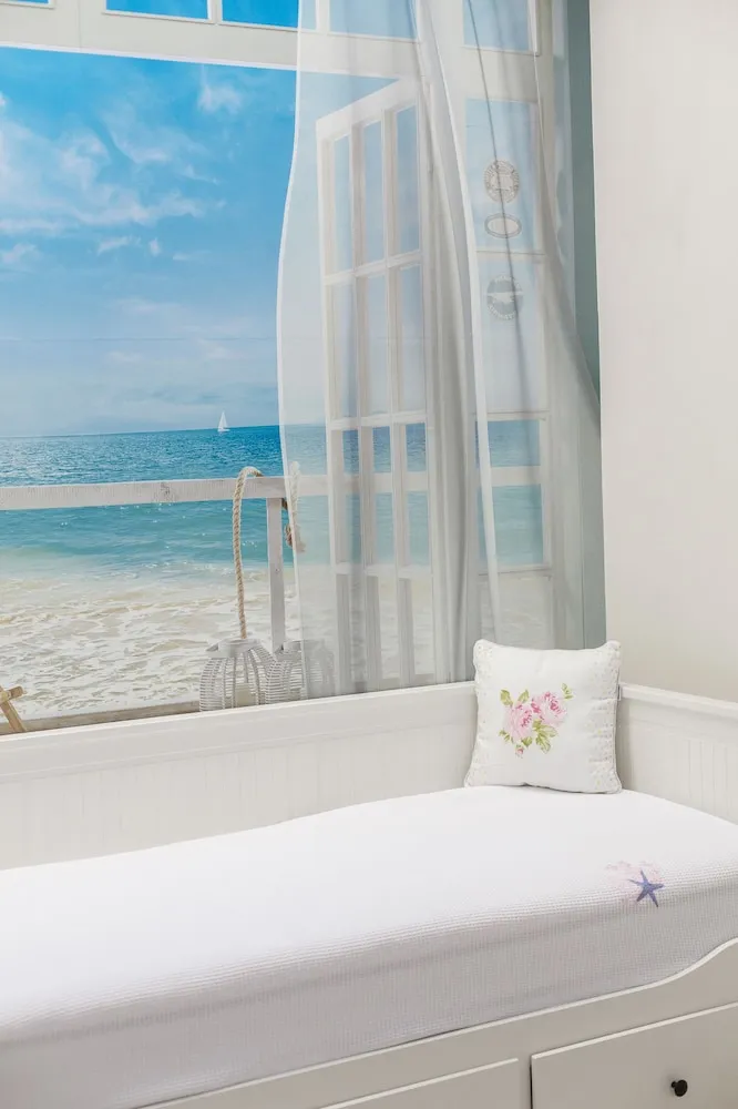 Standard Triple Room, Basement Floor