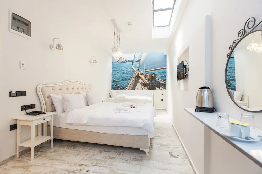 Standard Triple Room, Basement Floor