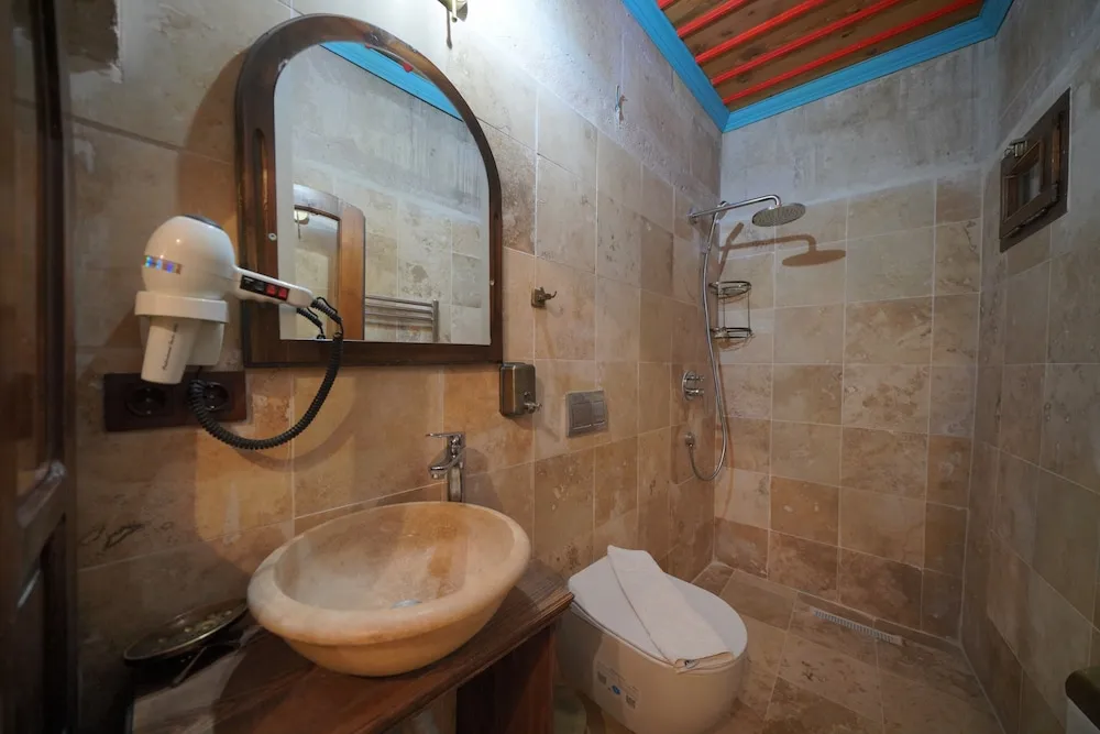 Suite with Spa Bath