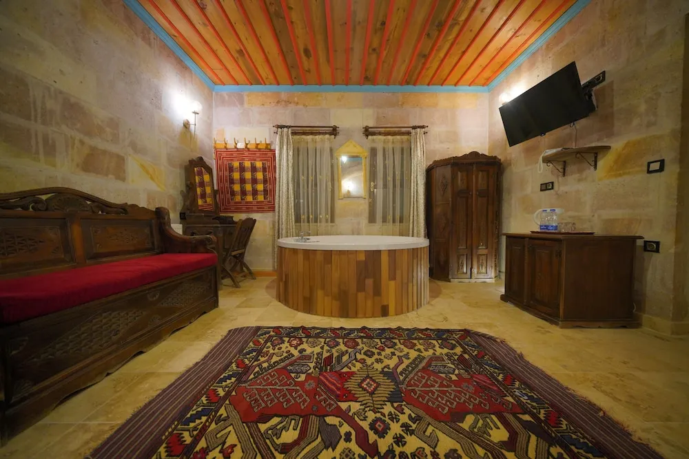 Suite with Spa Bath