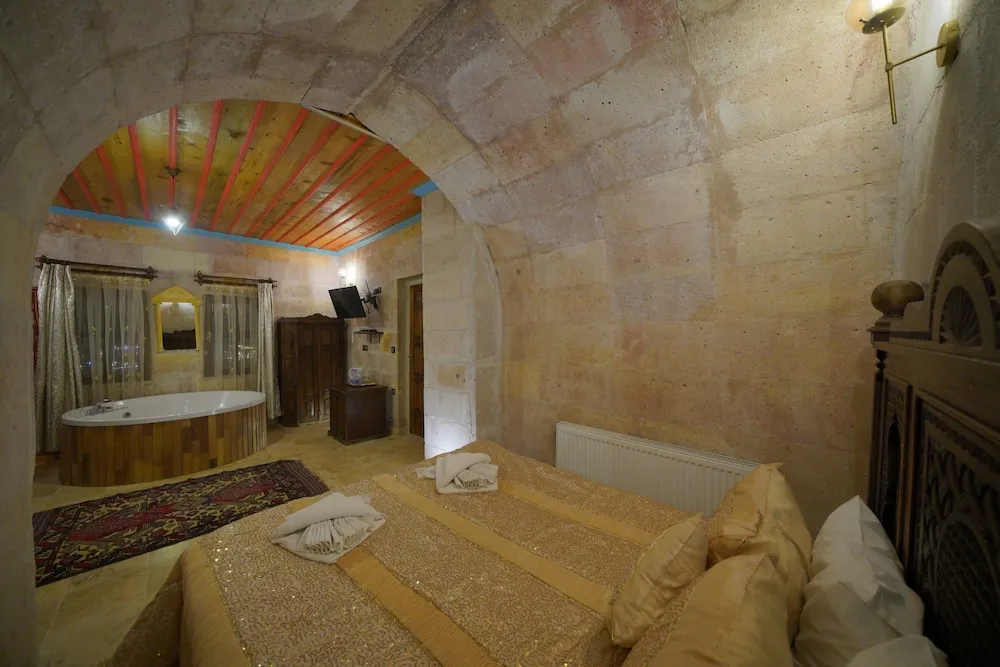 Suite with Spa Bath