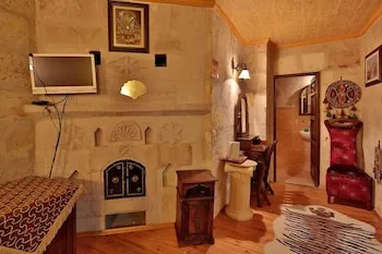 Travel Inn Cave Hotel