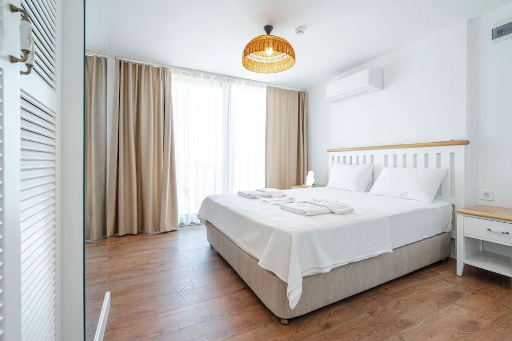 Deluxe Üç Kişilik Oda