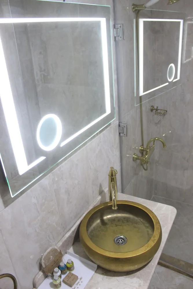 Standard Tek Büyük veya İki Ayrı Yataklı Oda, 1 Yatak Odası