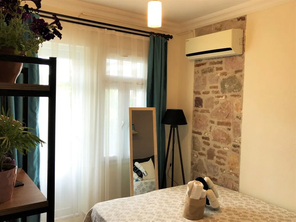 Tek Büyük Yataklı Oda, Bahçe Manzaralı