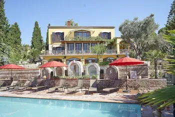 Villa Taraca Alaçatı Romantik Hotel