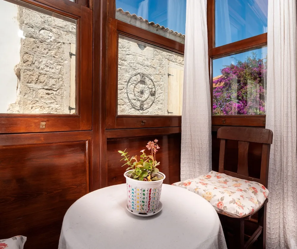 Elite Üç Kişilik Oda