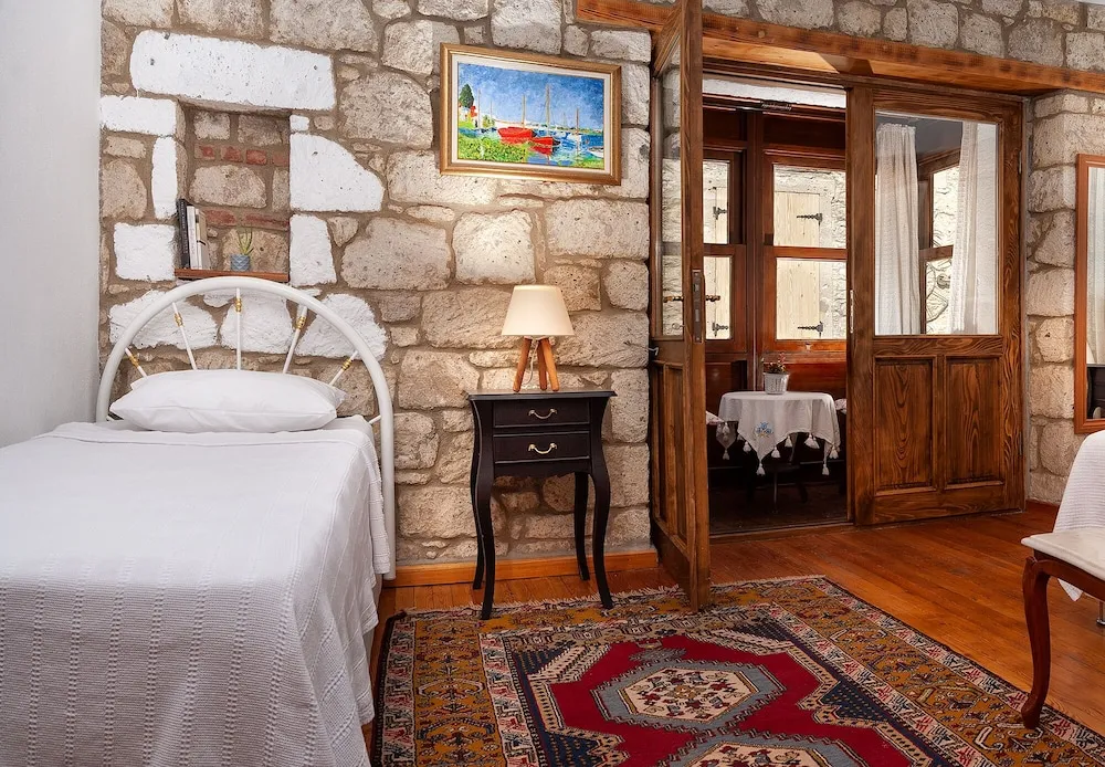 Elite Üç Kişilik Oda